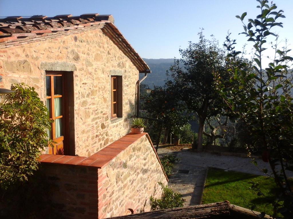 Agriturismo La Marginella Villa Pescia Eksteriør bilde